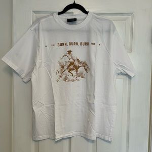 Never Worn Zach Bryan Burn, Burn, Burn, Tour T-shirt
